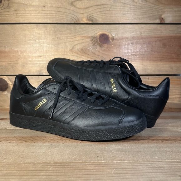 NEW Multi-Size Adidas Gazelle Black Gold Metallic Low Top Lifestyle Shoes BB5497 - Picture 6 of 7